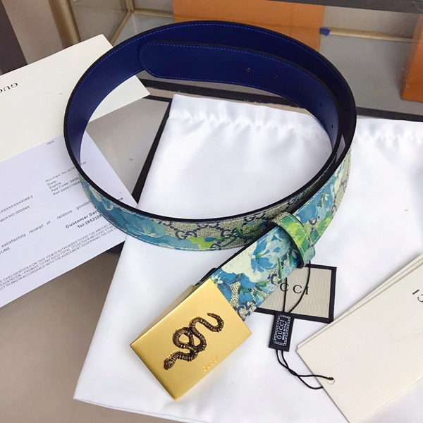 スーパーコピーグッチベルト背面デザイン